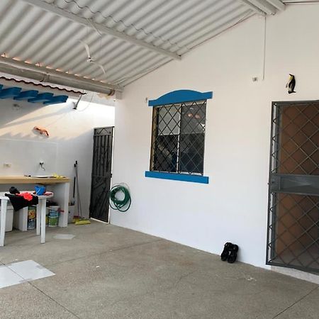 Beach House In Punta Carnero Salinas / Casa Eksteriør billede